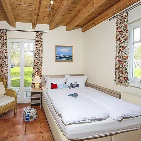 Seepferdchen, 10b, Haus Rügen 10b * Nienhagen