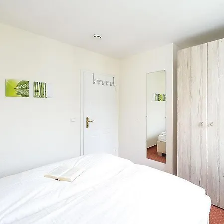 Seepferdchen, 10b, Haus Ruegen 10b * Ostseebad Nienhagen