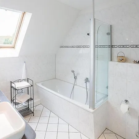 Seepferdchen, 10b, Haus Ruegen 10b Semesterbostad *