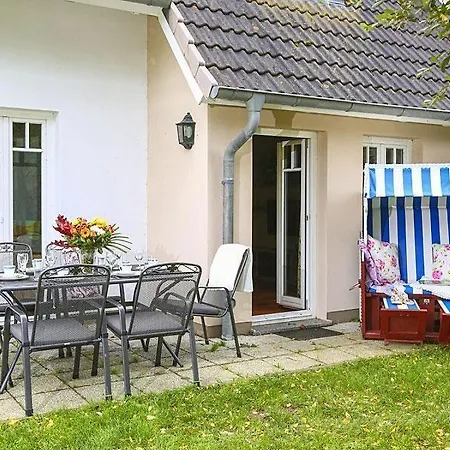 Seepferdchen, 10b, Haus Ruegen 10b * Ostseebad Nienhagen